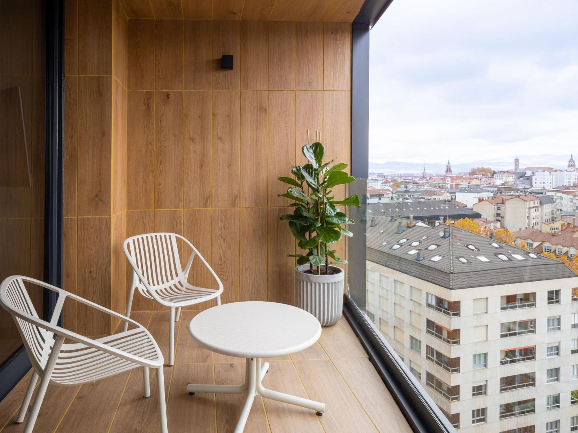 Kora Green City - Aparthotel Passivhaus Витория-Гастейс Стая снимка